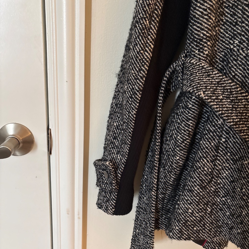 Express Jacket - Picture 5 of 5